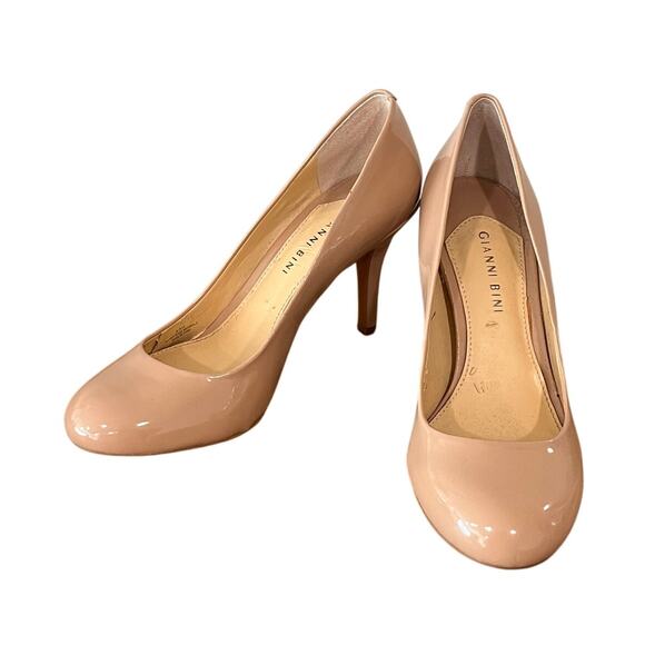 Gianni Bini Nude Patent Leather Pumps Size 8.5 Round Toe Heels Platform - Picture 1 of 8